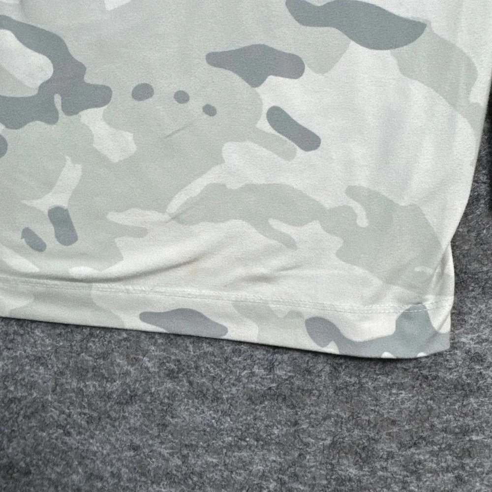 Bad Birdie Quarter Zip Golf Pullover Mens M Camo Grey White Activewear